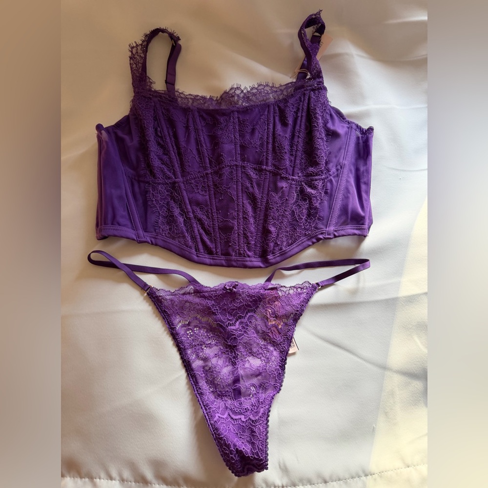 NWT Victorias Secret Dream angels Grape Purple corset bustier Bra thong set SM
